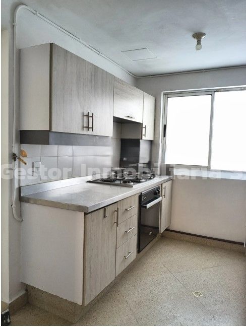 house en arriendo - Poblado Los Balsos en Poblado Los Balsos
